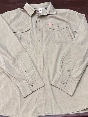 Wrangler Tan Button-Down Casual Shirt